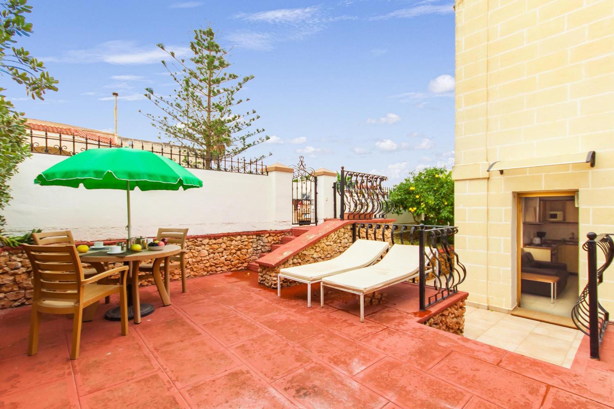 Villa & Pool Apartments In Mellieha Bay المظهر الخارجي الصورة