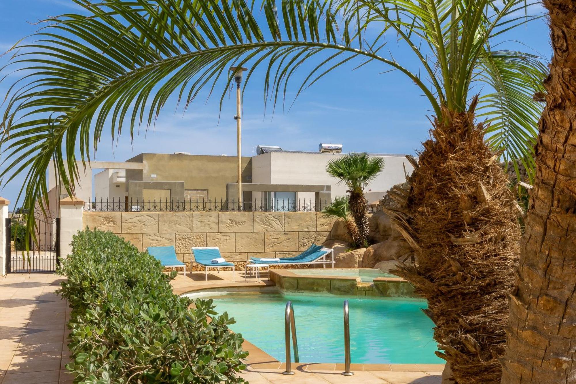 Villa & Pool Apartments In Mellieha Bay المظهر الخارجي الصورة
