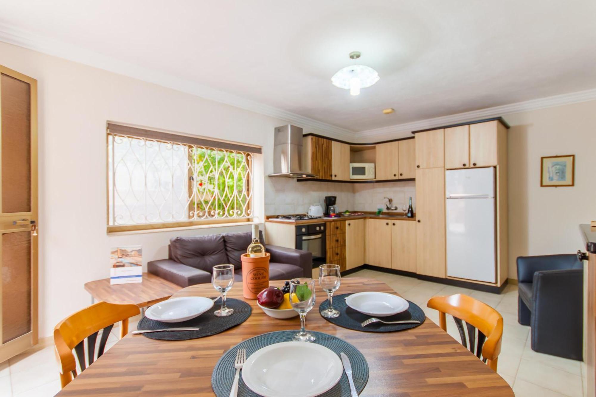 Villa & Pool Apartments In Mellieha Bay المظهر الخارجي الصورة