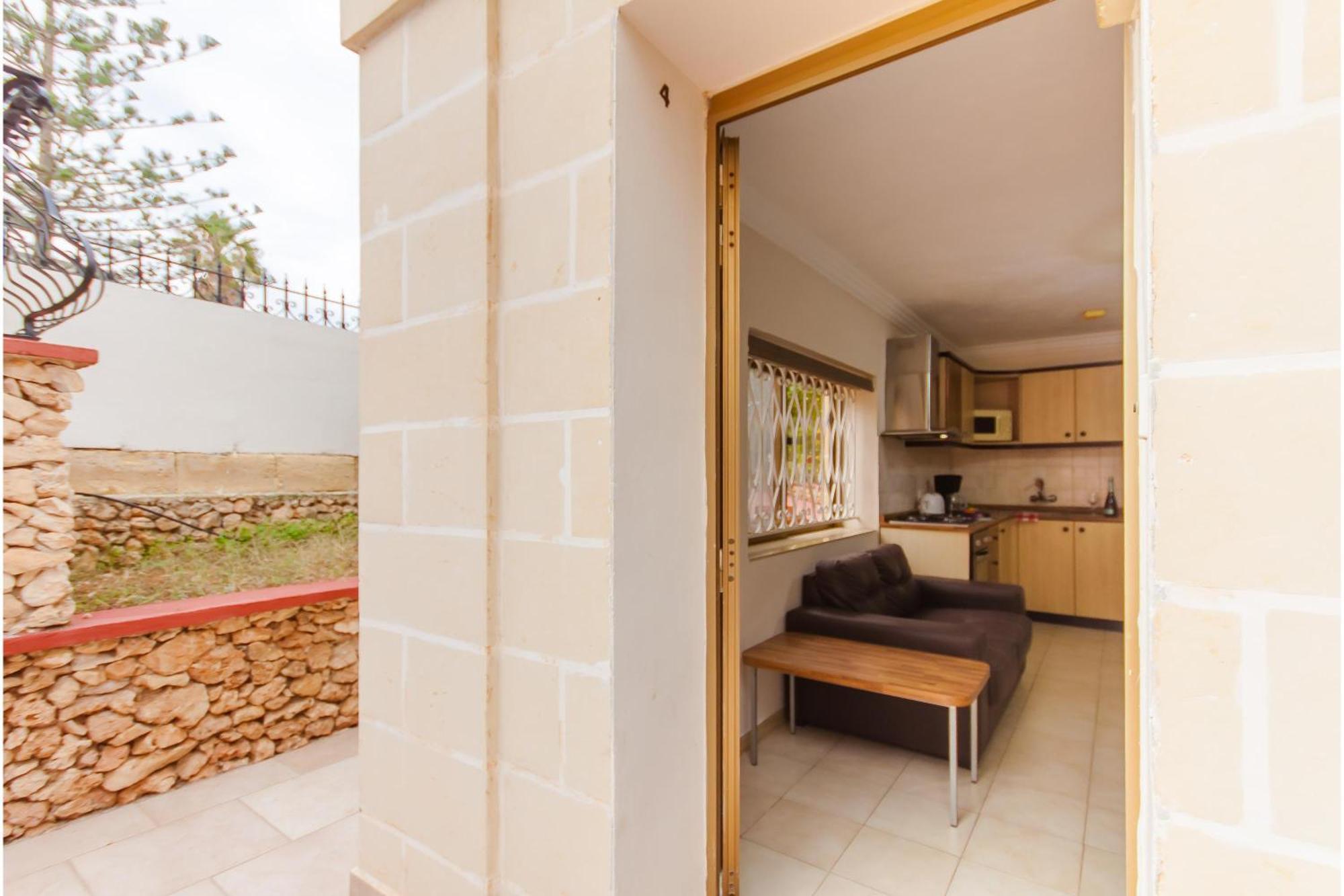 Villa & Pool Apartments In Mellieha Bay المظهر الخارجي الصورة