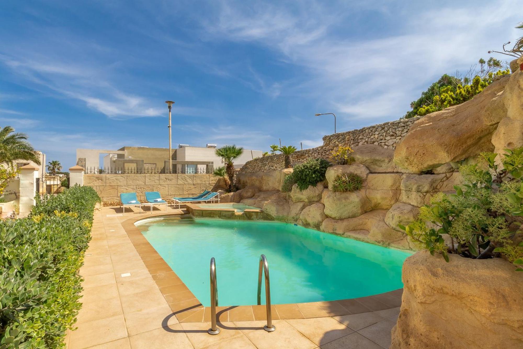 Villa & Pool Apartments In Mellieha Bay المظهر الخارجي الصورة