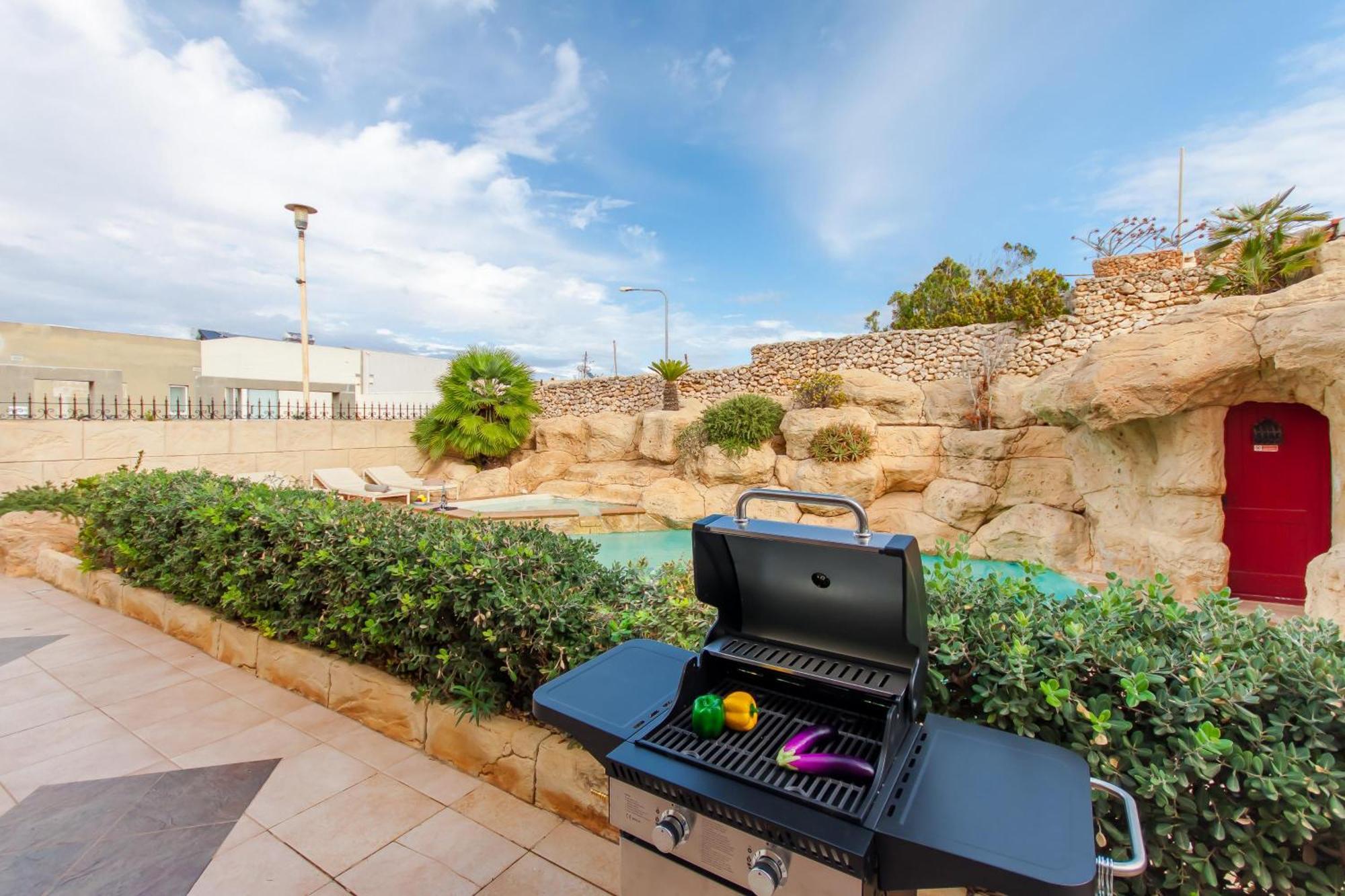 Villa & Pool Apartments In Mellieha Bay المظهر الخارجي الصورة