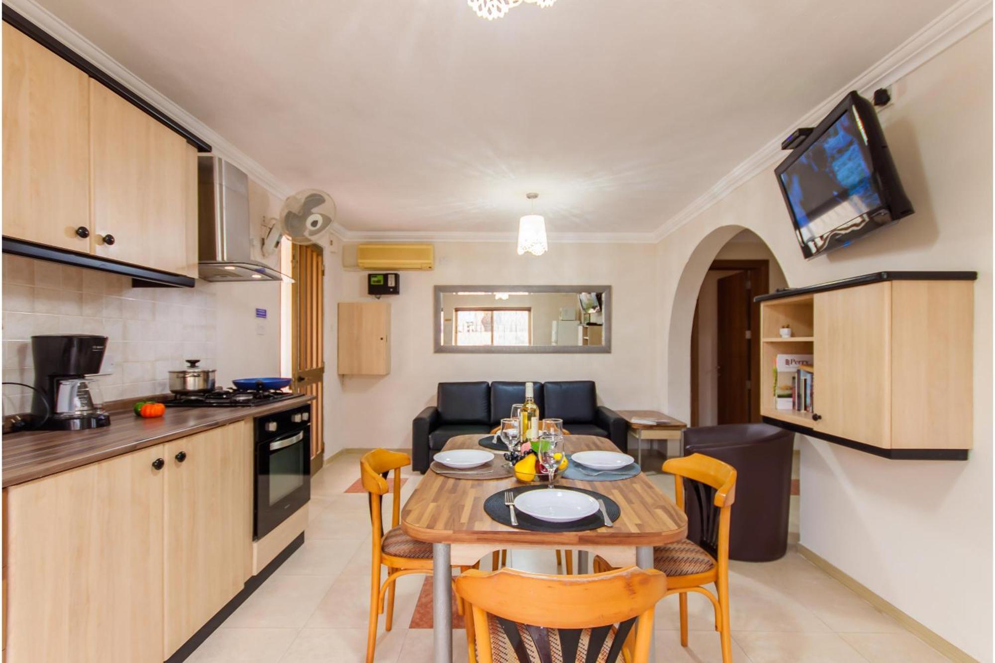 Villa & Pool Apartments In Mellieha Bay المظهر الخارجي الصورة